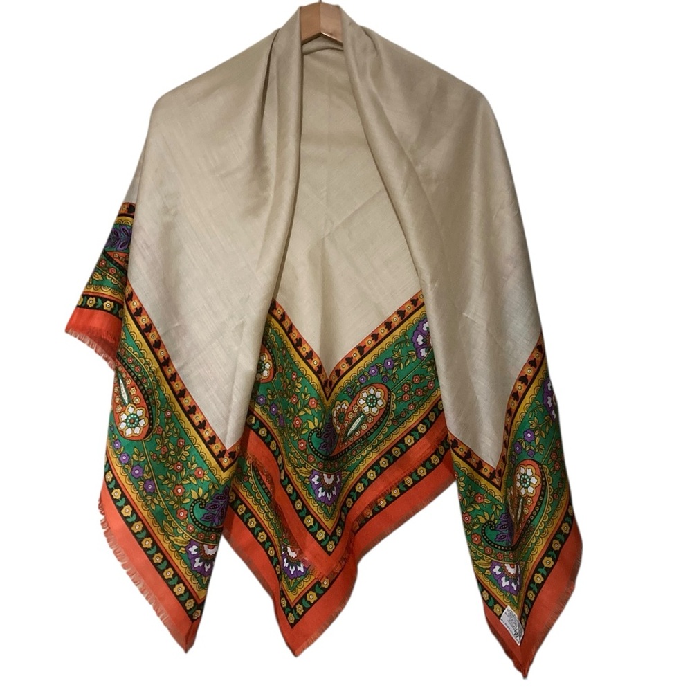 Vintage Baar & Beards Inc. Wrap/Scarf